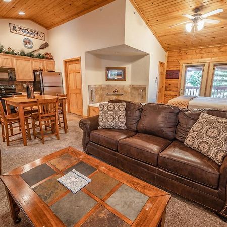 Cabins At Grand Mountain 브랜슨 외부 사진