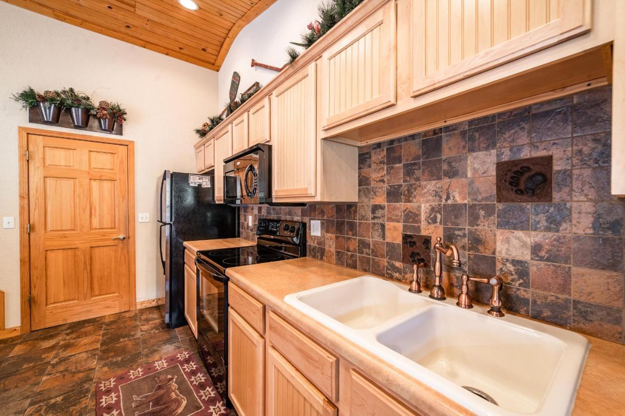 Cabins At Grand Mountain 브랜슨 외부 사진