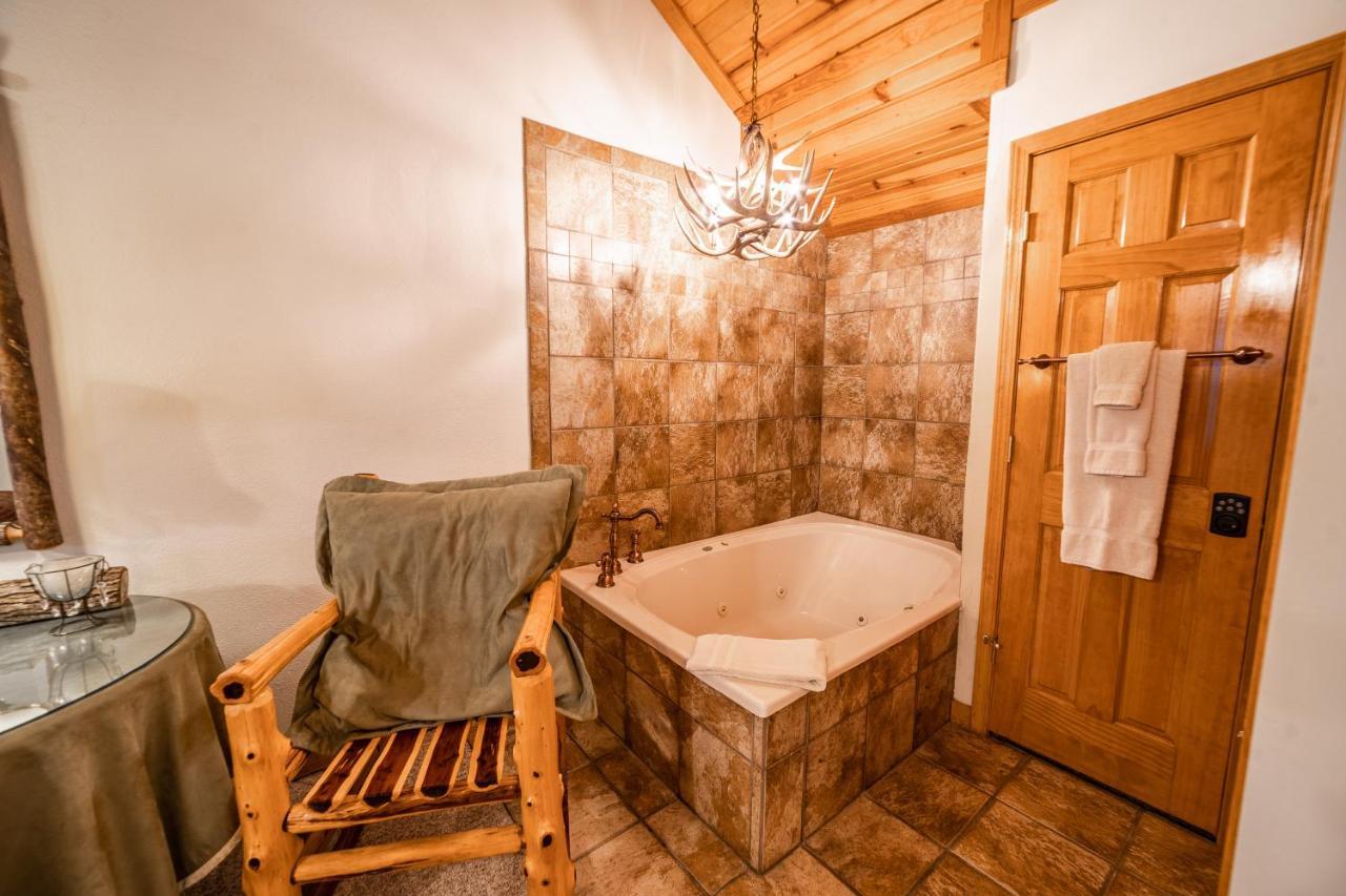 Cabins At Grand Mountain 브랜슨 외부 사진