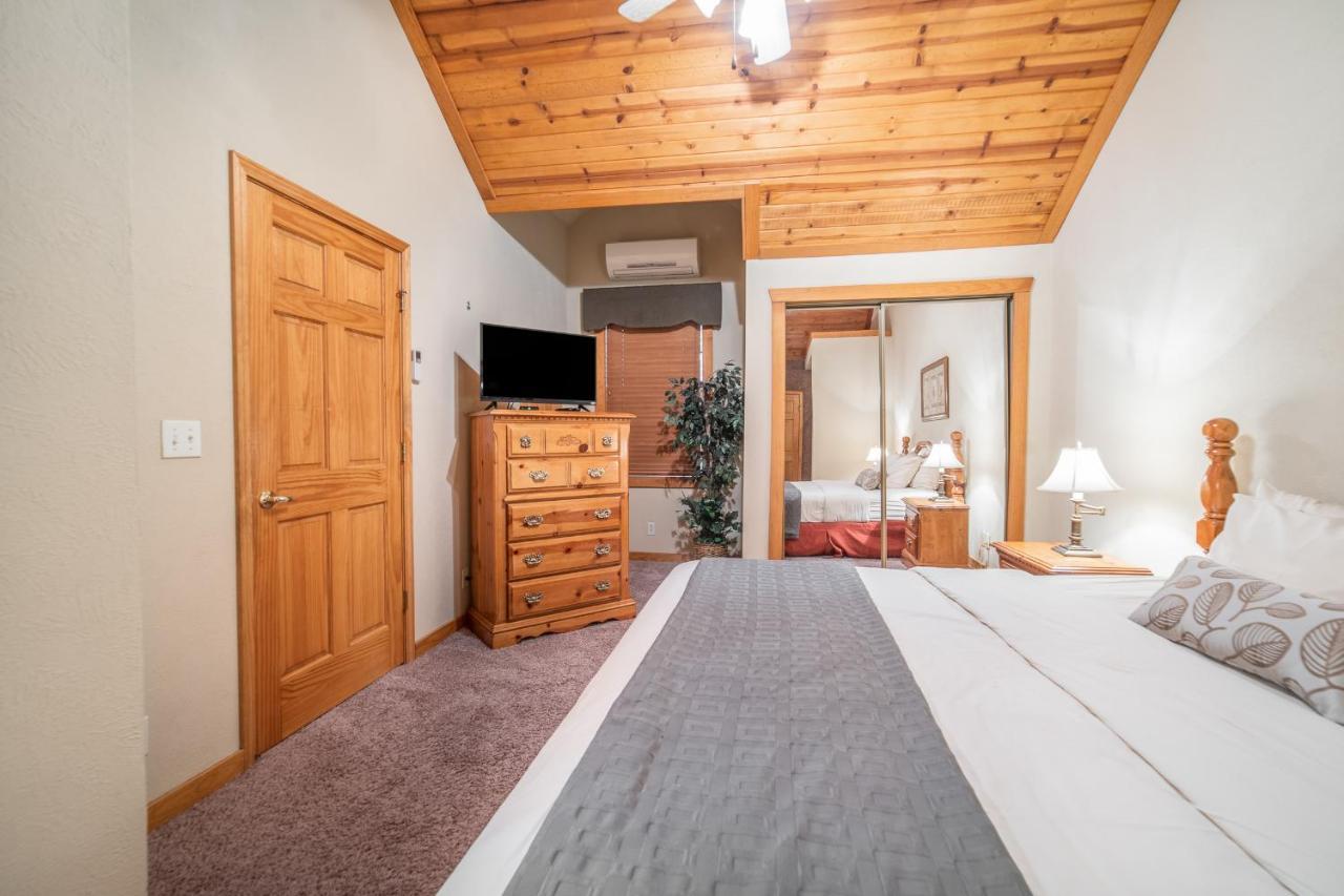 Cabins At Grand Mountain 브랜슨 외부 사진